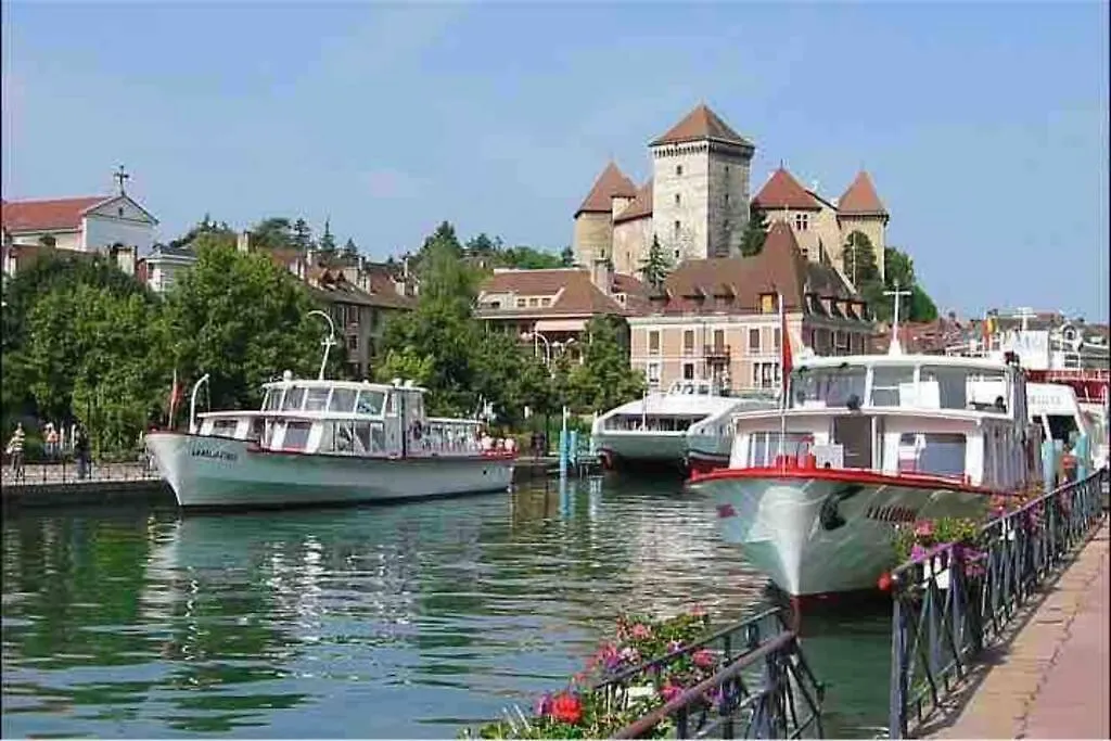 アパート Le Boheme Beau T2 Vue Lac & Montagnes + Garage アヌシー